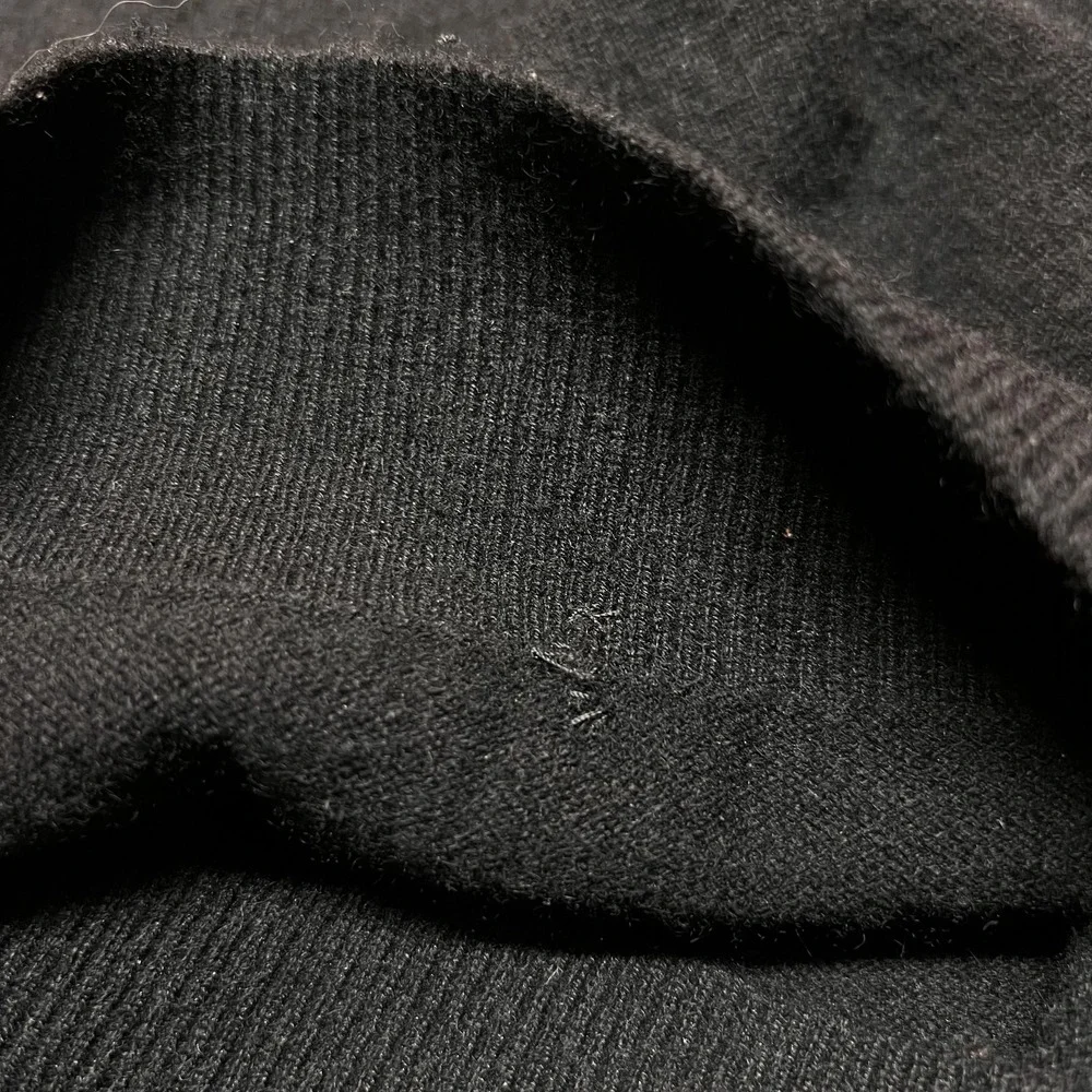 Quince Sweater Womens Medium Black 100% Cashmere V Neck Knit Pullover Top - Picture 7 of 13